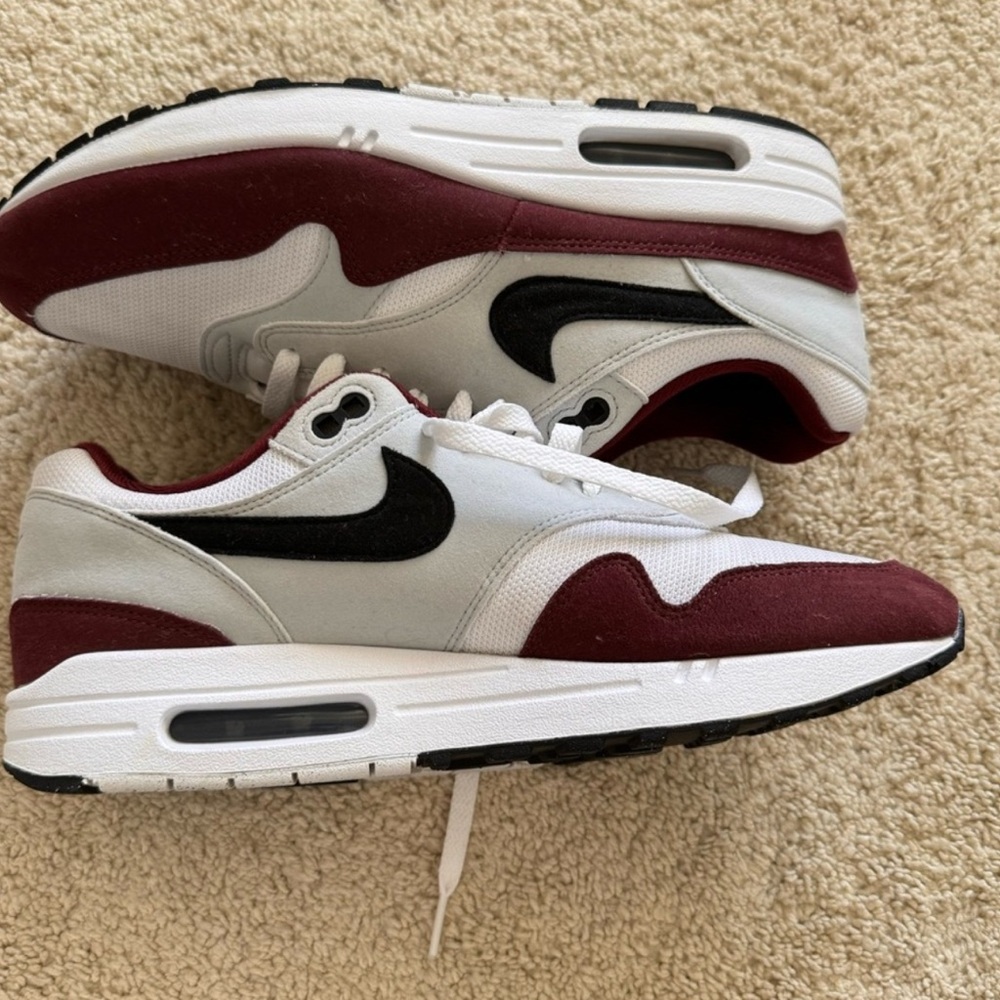 Men's White and Maroon Sneakers